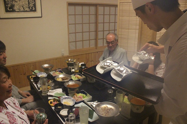 ◇アツアツをお届け！板前さんのお料理出し◇　４月２２日更新